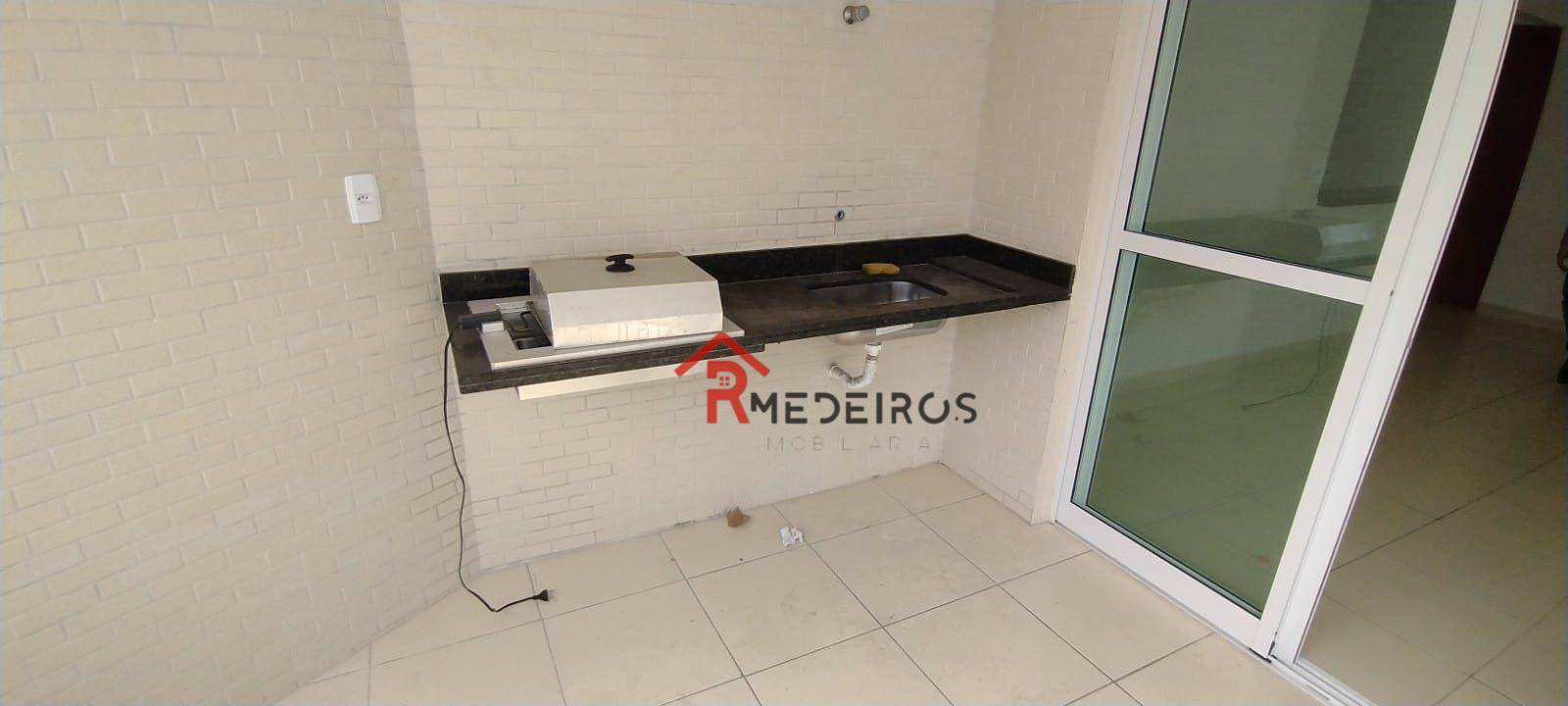 Apartamento à venda com 2 quartos, 71m² - Foto 4