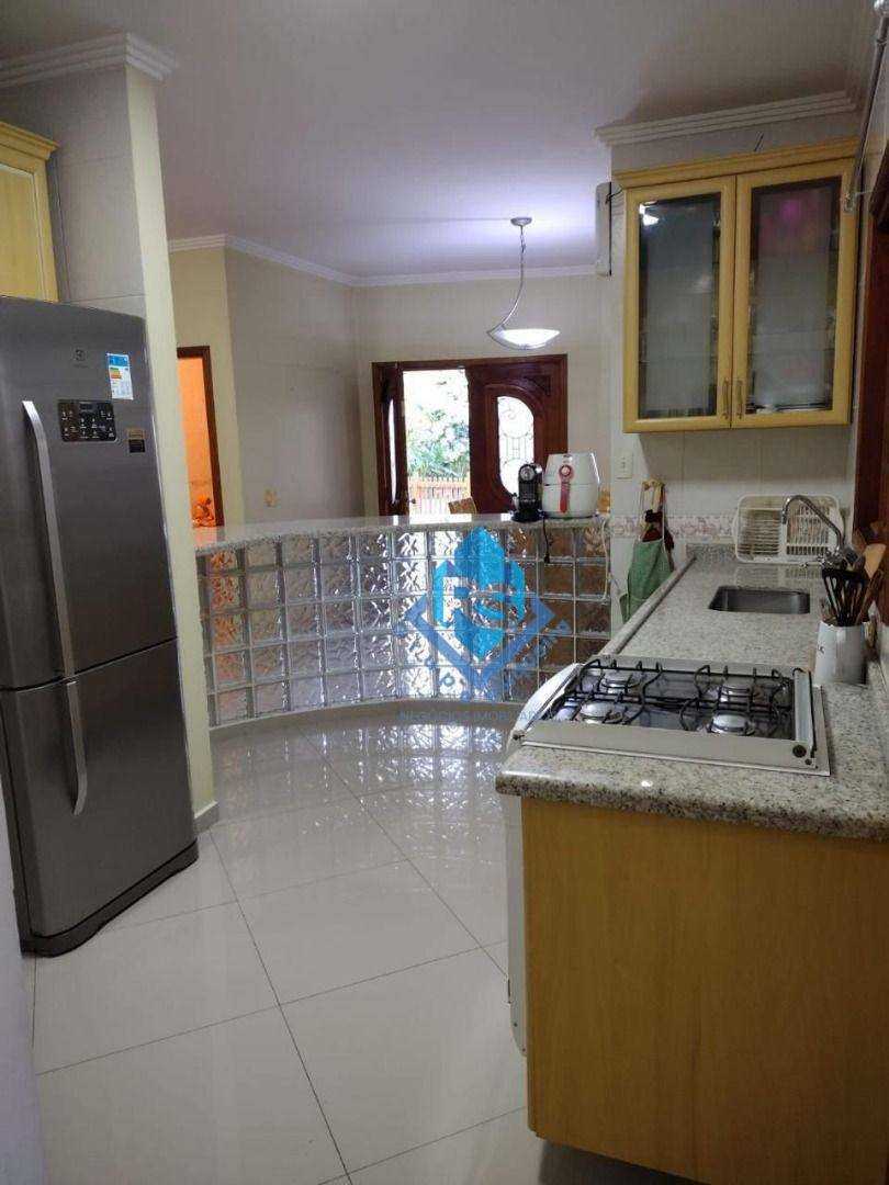 Casa à venda com 4 quartos, 400m² - Foto 30