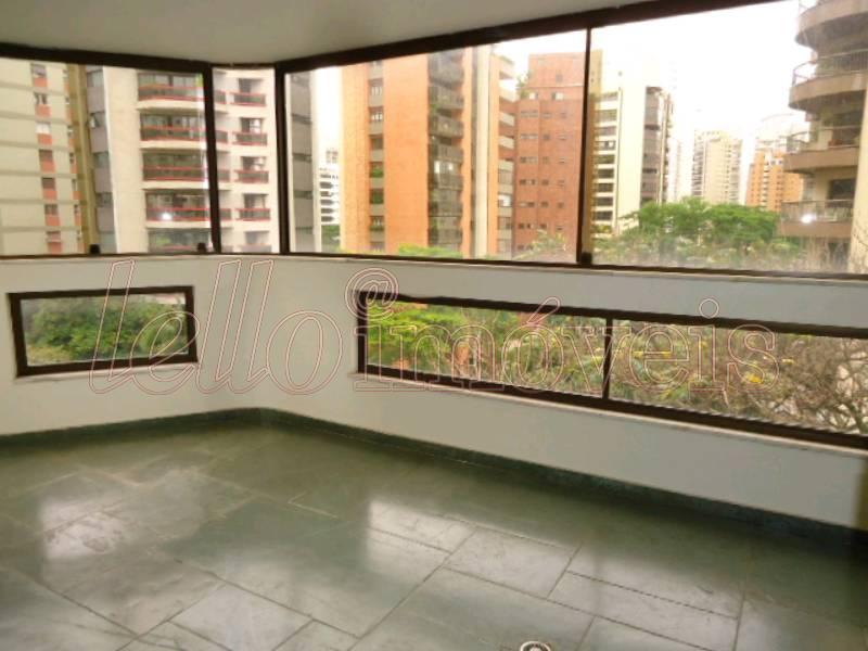 Apartamento para alugar com 2 quartos, 242m² - Foto 3