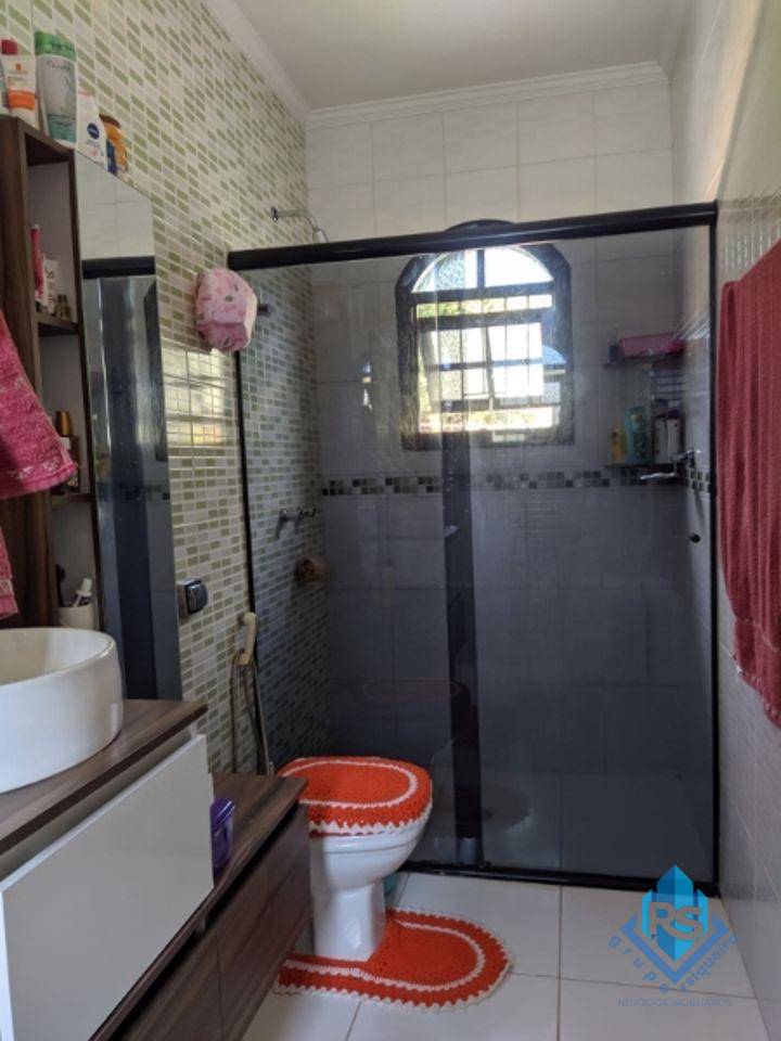 Sobrado à venda com 5 quartos, 250m² - Foto 22