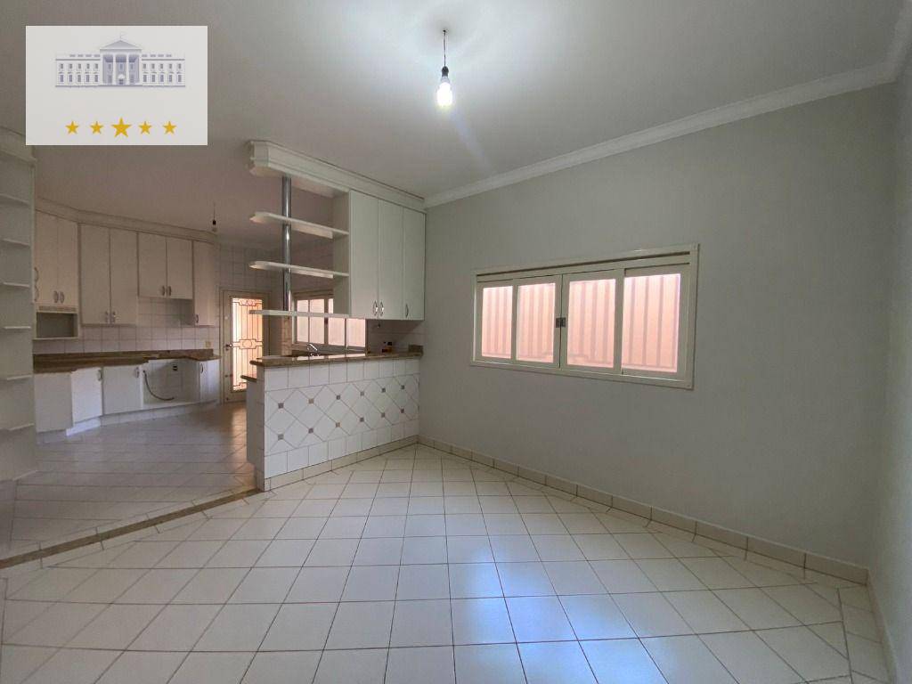 Casa à venda com 4 quartos, 278m² - Foto 10