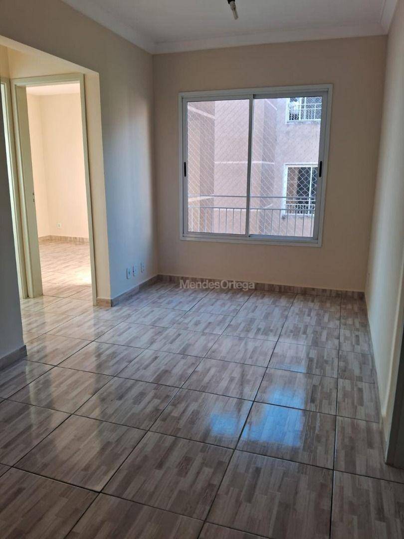 Apartamento para alugar com 2 quartos, 55m² - Foto 3
