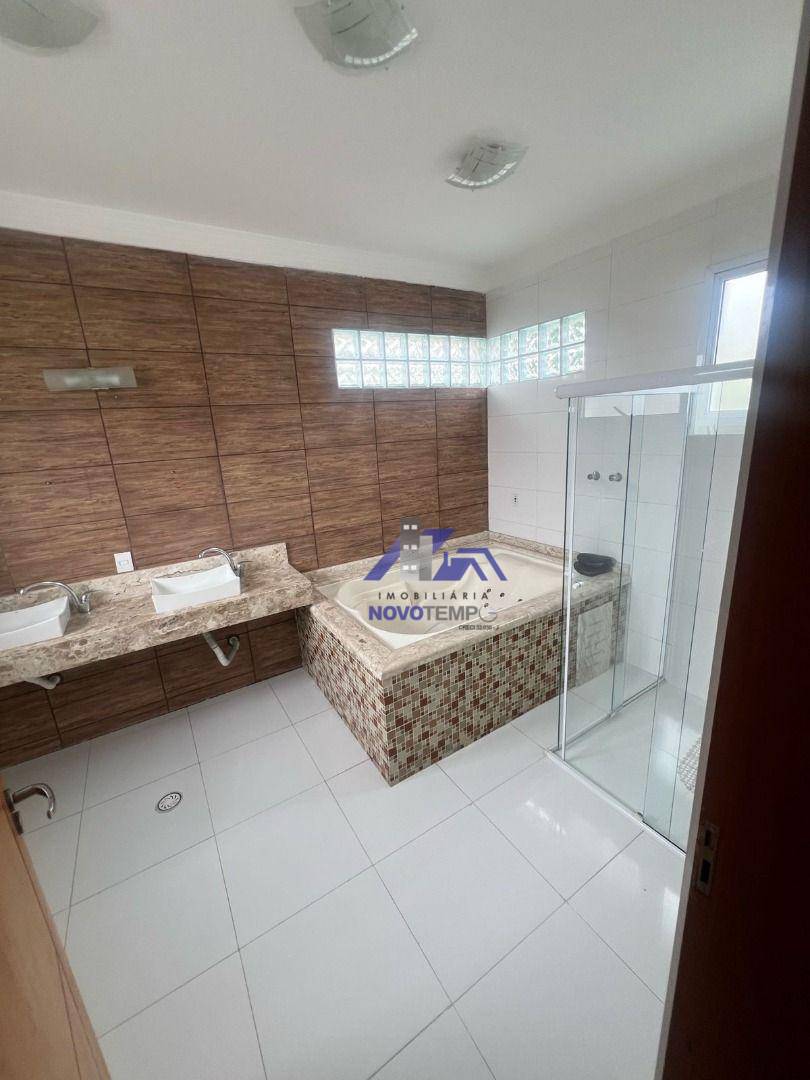 Sobrado para alugar com 5 quartos, 380m² - Foto 48