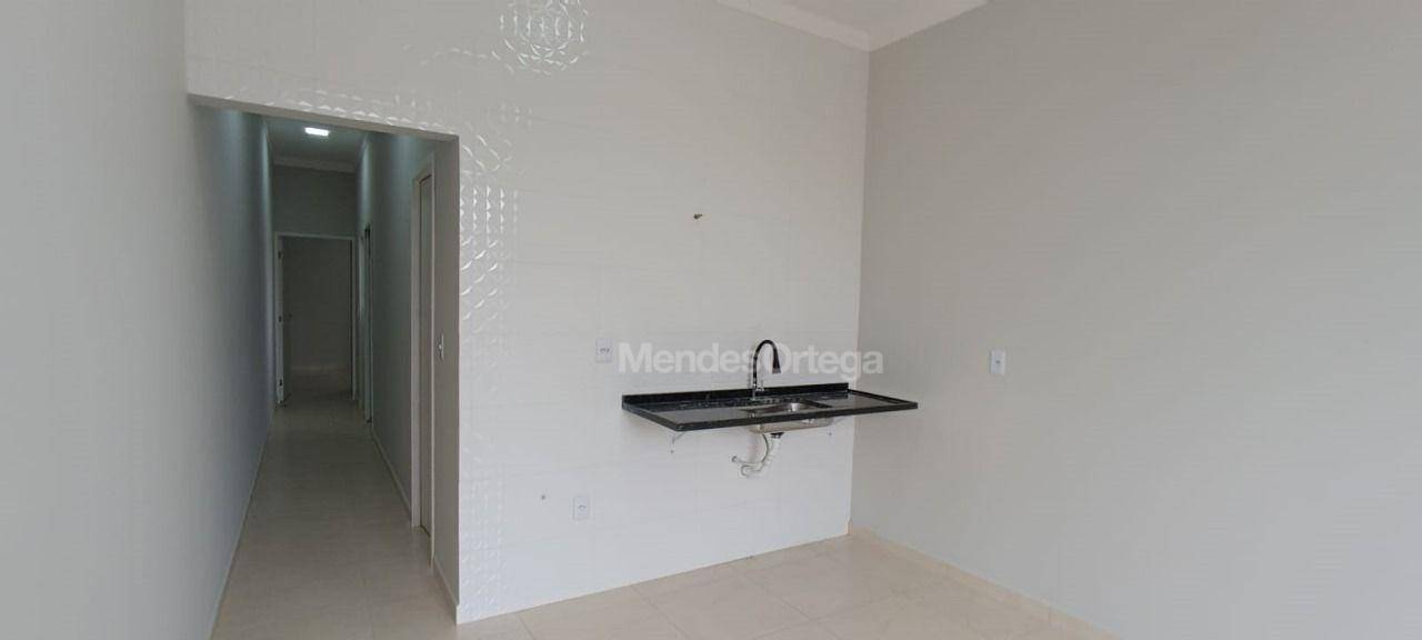 Casa à venda com 2 quartos, 51m² - Foto 9