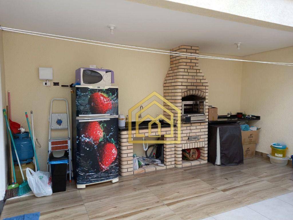 Sobrado à venda com 3 quartos, 230m² - Foto 16