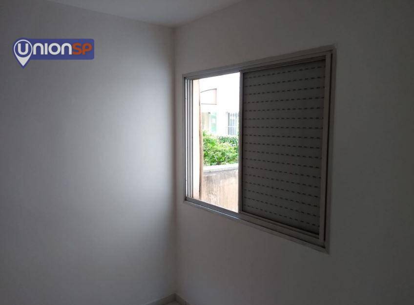 Apartamento à venda com 2 quartos, 200m² - Foto 4