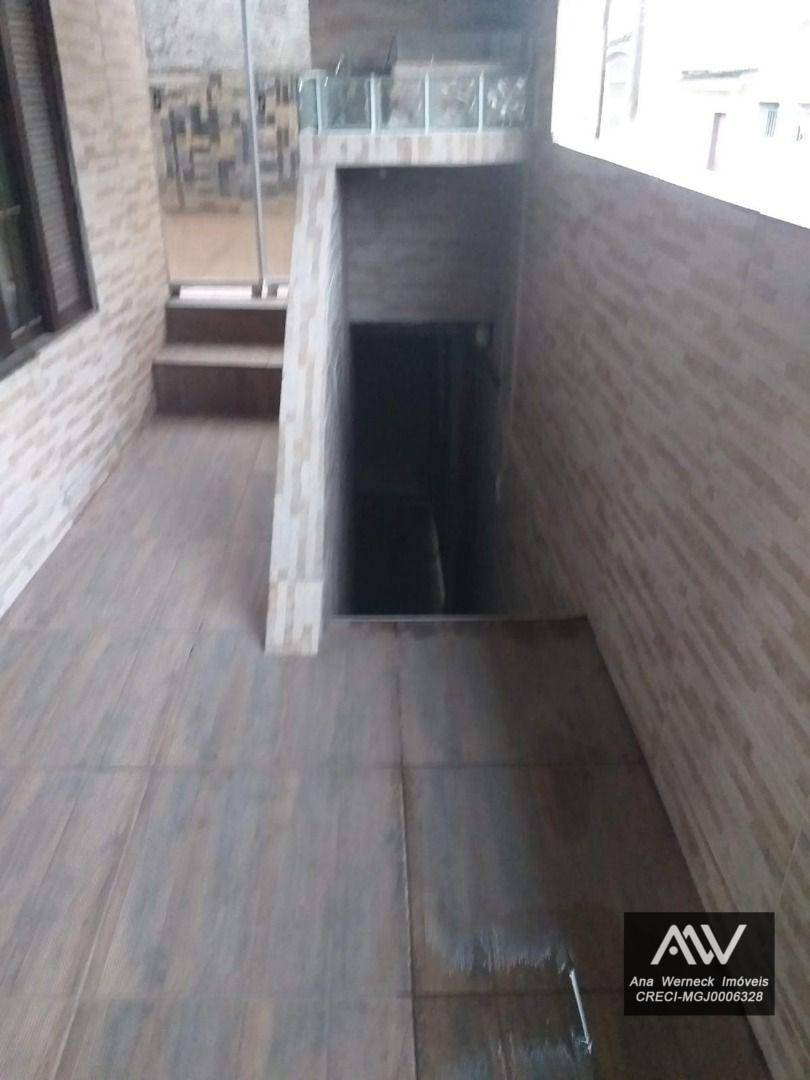 Casa de Condomínio à venda com 4 quartos, 327m² - Foto 3