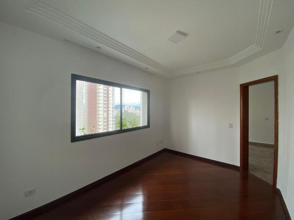 Apartamento à venda com 3 quartos, 157m² - Foto 15