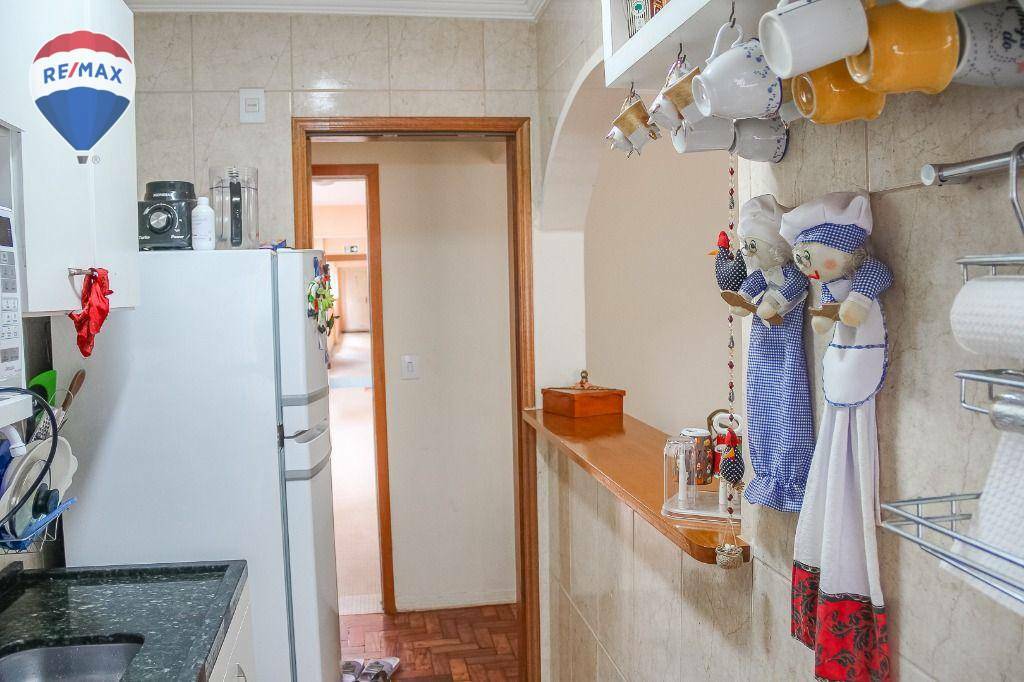 Apartamento à venda com 1 quarto, 43m² - Foto 5