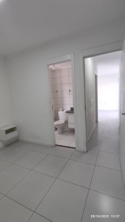 Apartamento à venda com 3 quartos, 65m² - Foto 21