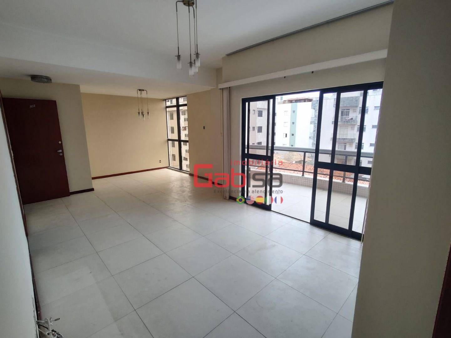 Apartamento à venda e aluguel com 3 quartos, 130m² - Foto 1