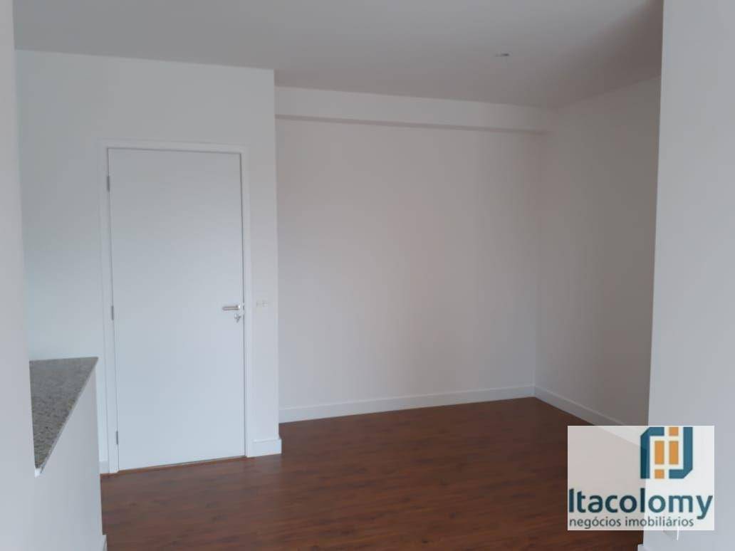 Apartamento à venda com 3 quartos, 73m² - Foto 9