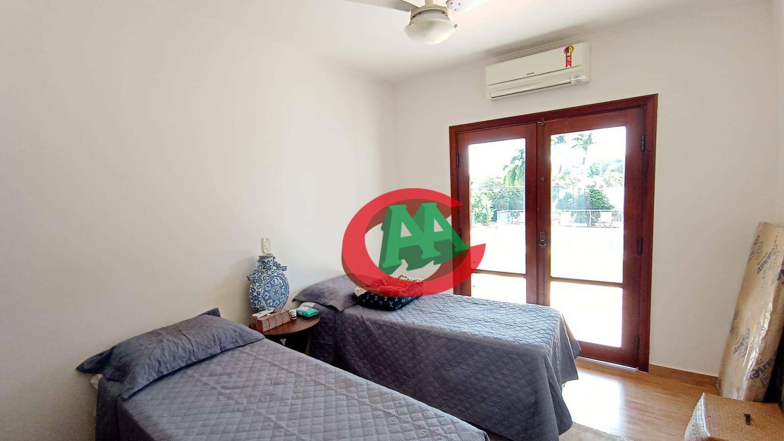 Chácara à venda com 5 quartos, 490m² - Foto 28