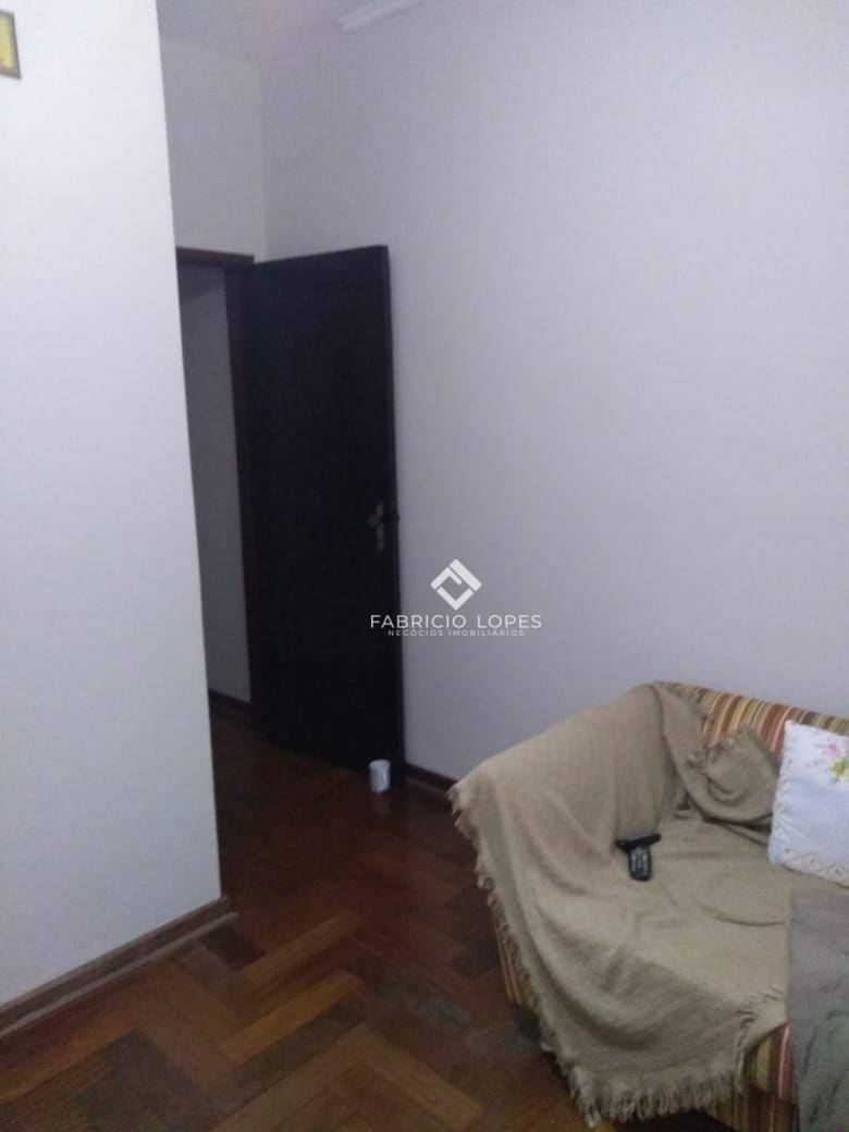 Casa para alugar com 3 quartos, 120m² - Foto 23