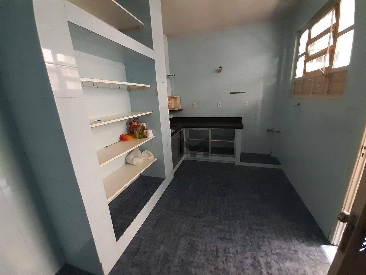 Apartamento à venda com 3 quartos, 140m² - Foto 14