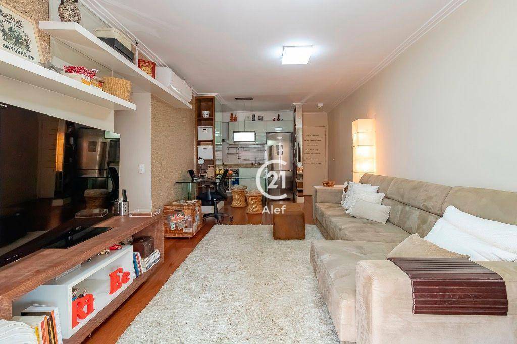 Apartamento para alugar com 2 quartos, 81m² - Foto 18