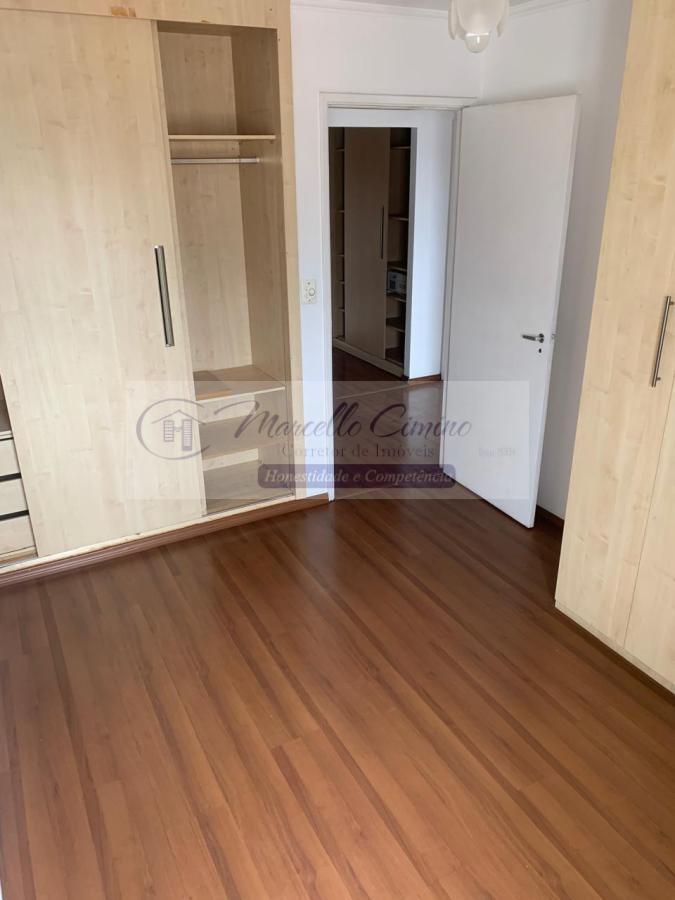 Apartamento à venda com 2 quartos, 72m² - Foto 11