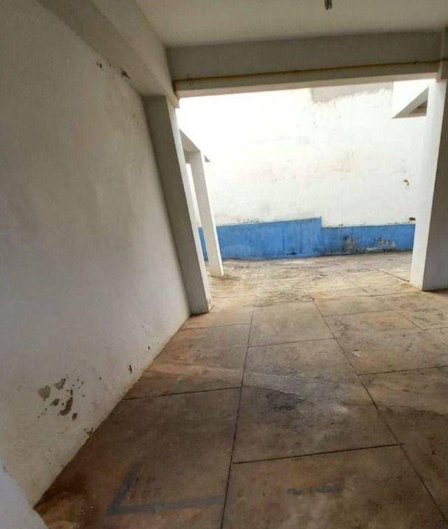 Apartamento à venda com 3 quartos, 87m² - Foto 19