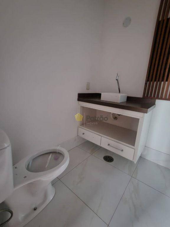 Apartamento à venda com 4 quartos, 207m² - Foto 31