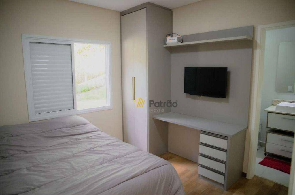 Casa à venda com 4 quartos, 174m² - Foto 18