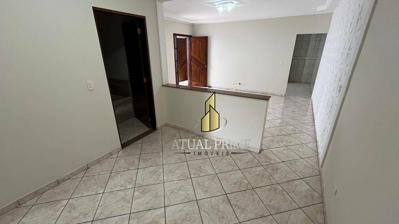 Casa, 3 quartos, 200 m² - Foto 2