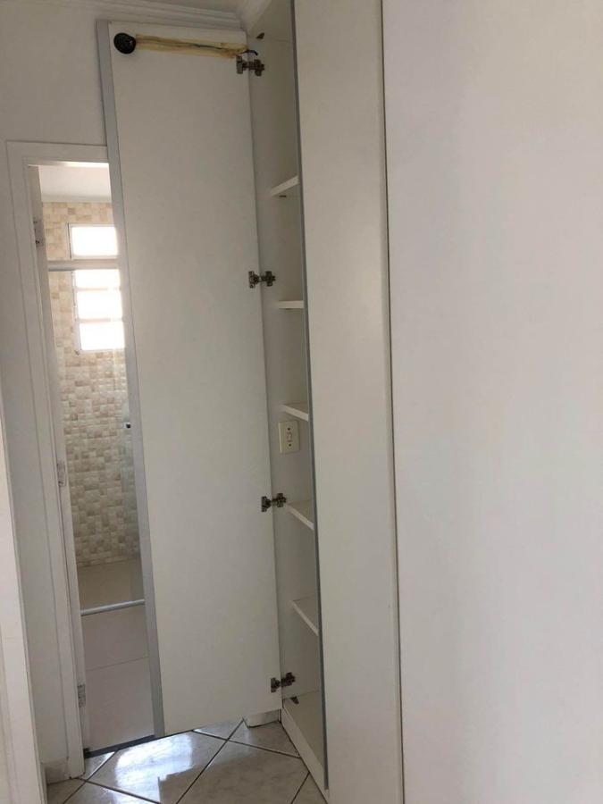 Apartamento à venda com 2 quartos, 60m² - Foto 7