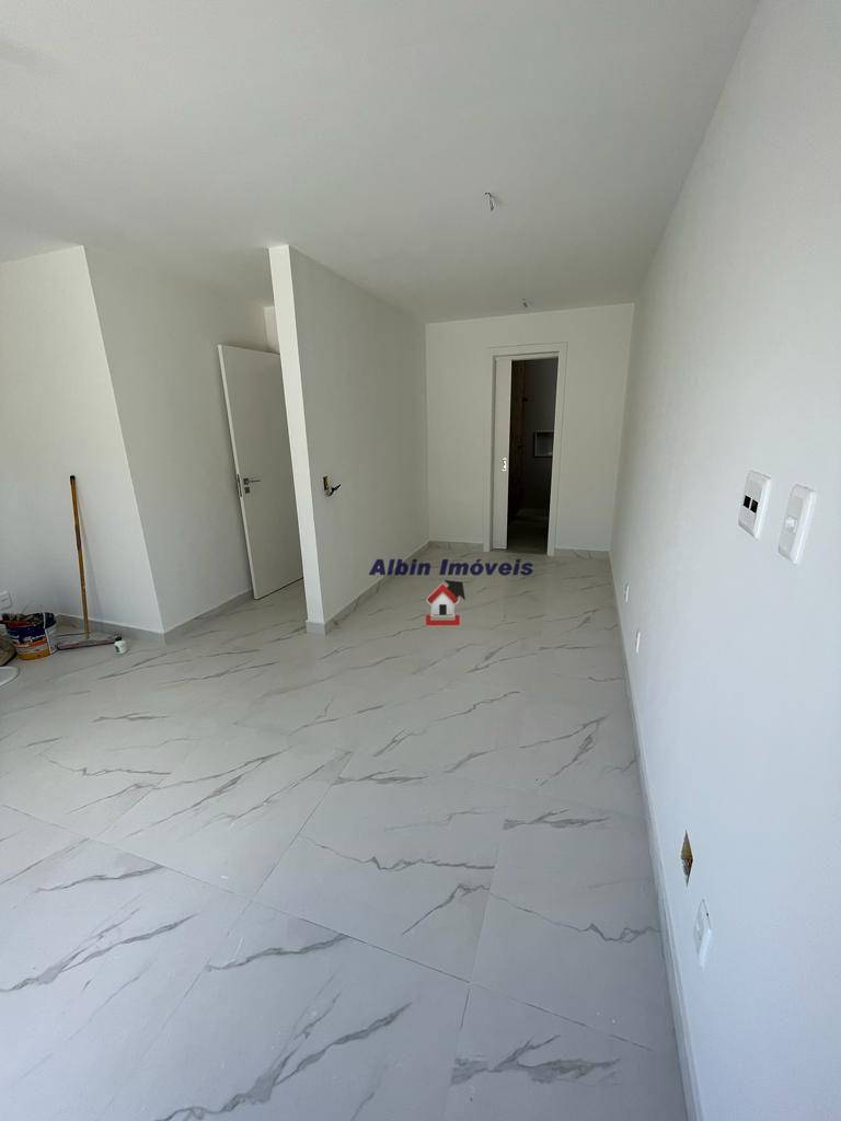 Casa à venda com 4 quartos, 160m² - Foto 19