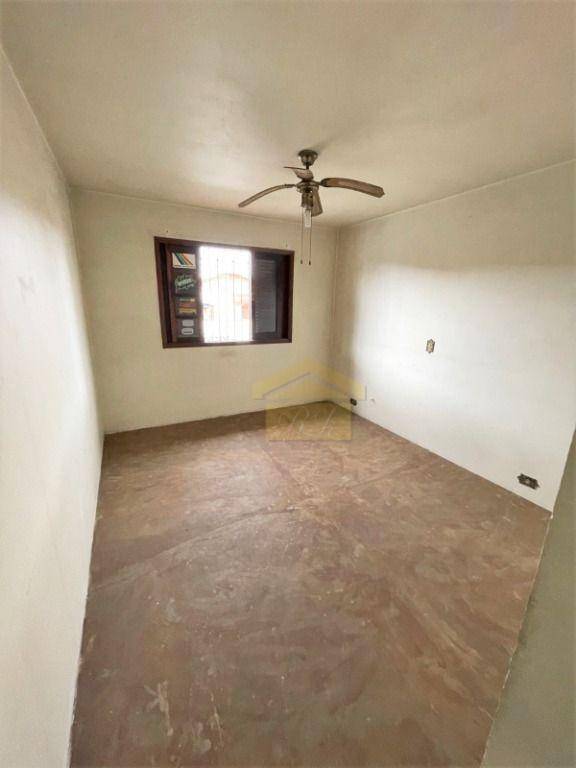 Sobrado à venda com 3 quartos, 160m² - Foto 3