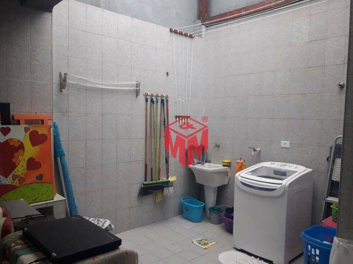 Sobrado à venda com 2 quartos, 121m² - Foto 8