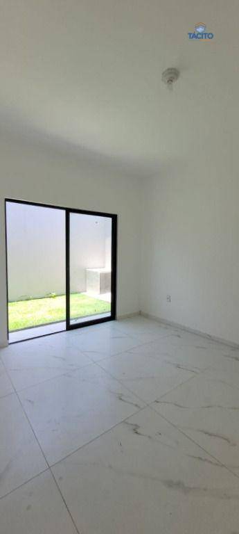 Casa à venda com 3 quartos, 120m² - Foto 14