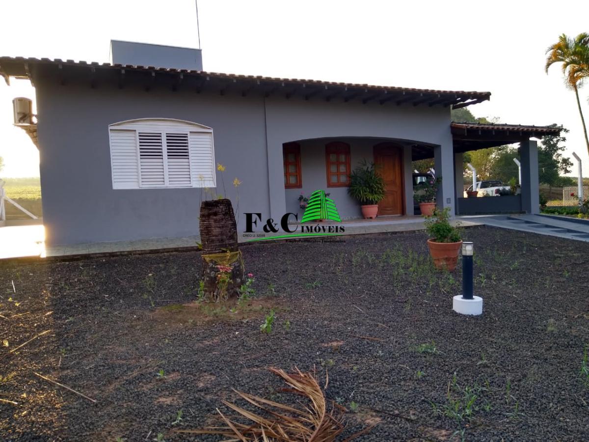 Fazenda à venda com 3 quartos, 2300m² - Foto 7