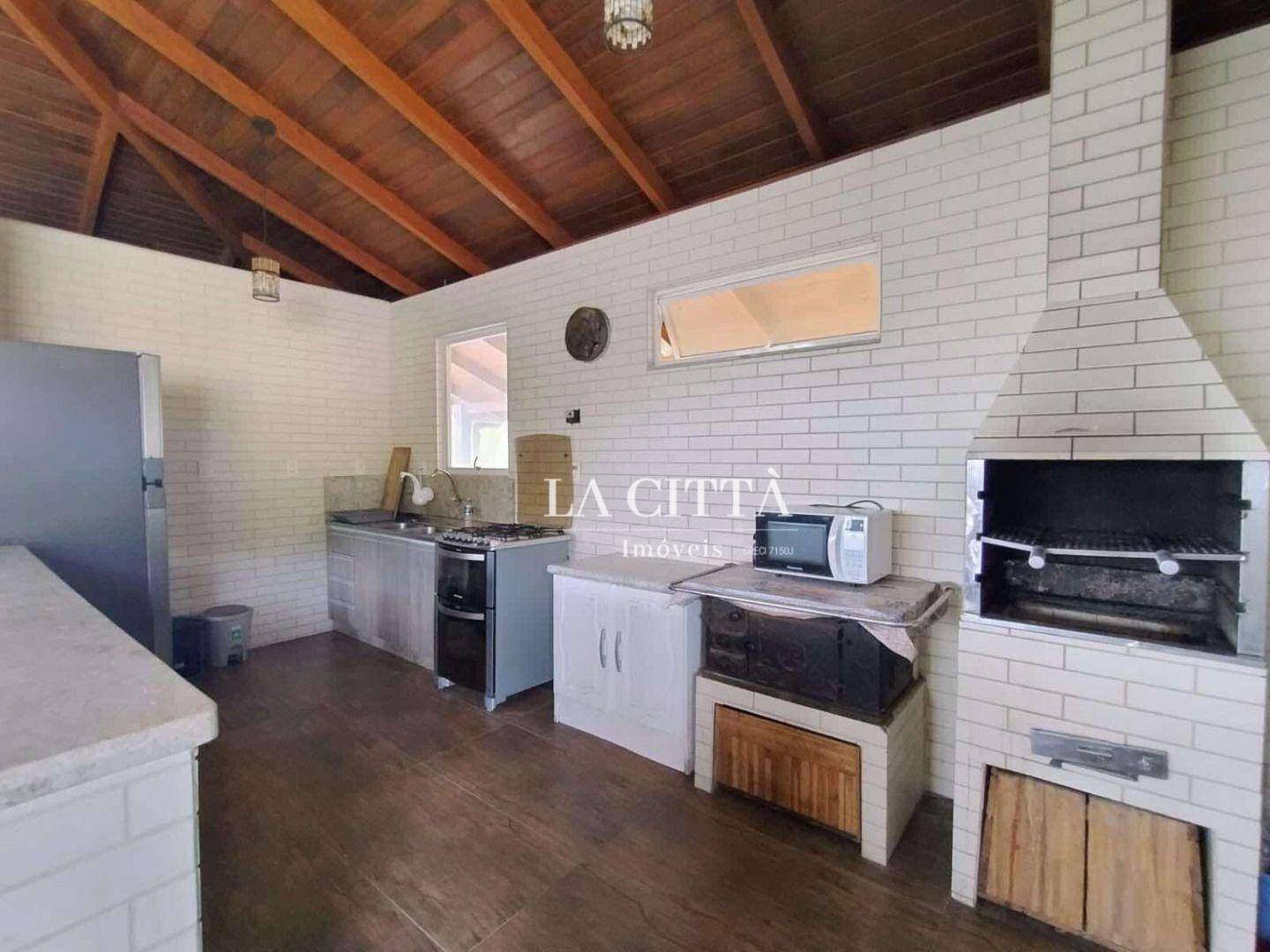 Chácara à venda e aluguel com 4 quartos, 1000m² - Foto 14