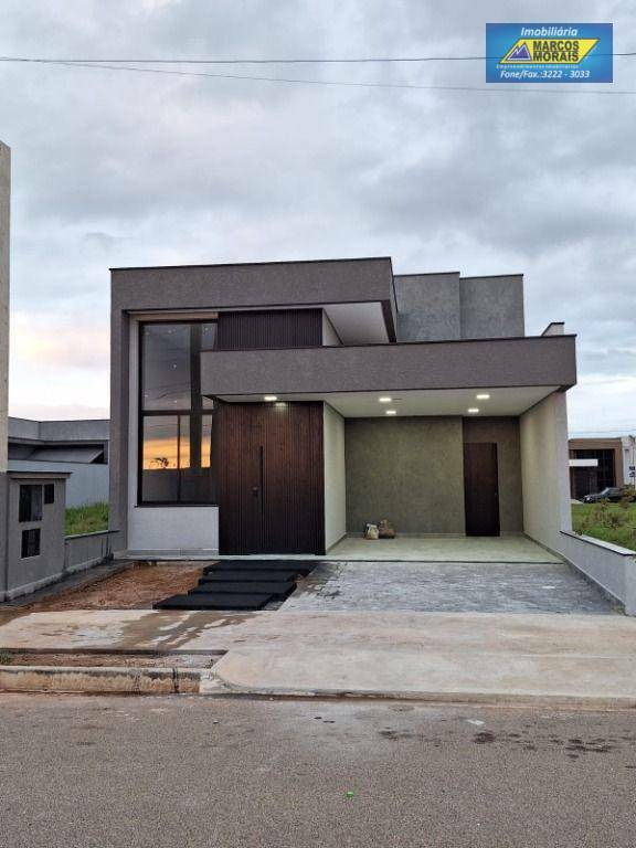 Casa de Condomínio à venda com 3 quartos, 140m² - Foto 2