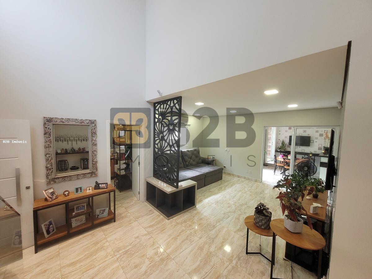 Casa à venda com 3 quartos, 160m² - Foto 7