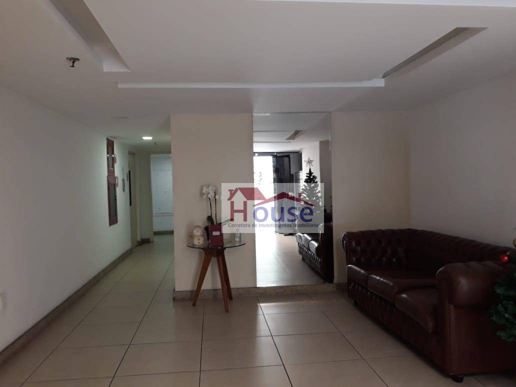 Apartamento à venda com 2 quartos, 60m² - Foto 1