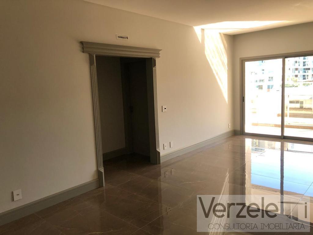 Apartamento à venda com 3 quartos, 119m² - Foto 13