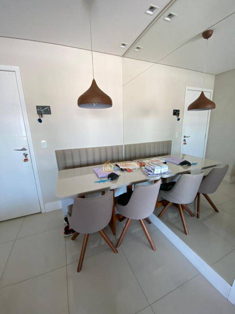 Apartamento à venda com 2 quartos, 63m² - Foto 7