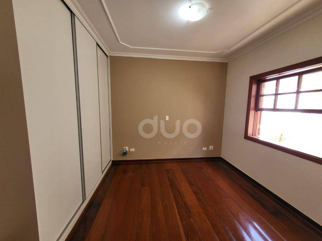 Casa de Condomínio para alugar com 4 quartos, 258m² - Foto 27