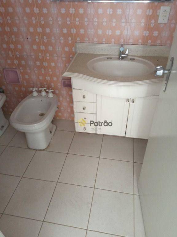 Sobrado à venda com 3 quartos, 350m² - Foto 16