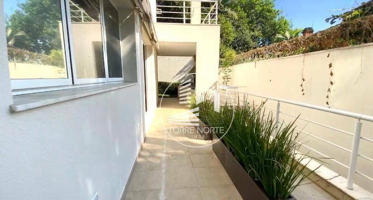 Sobrado à venda com 4 quartos, 640m² - Foto 31