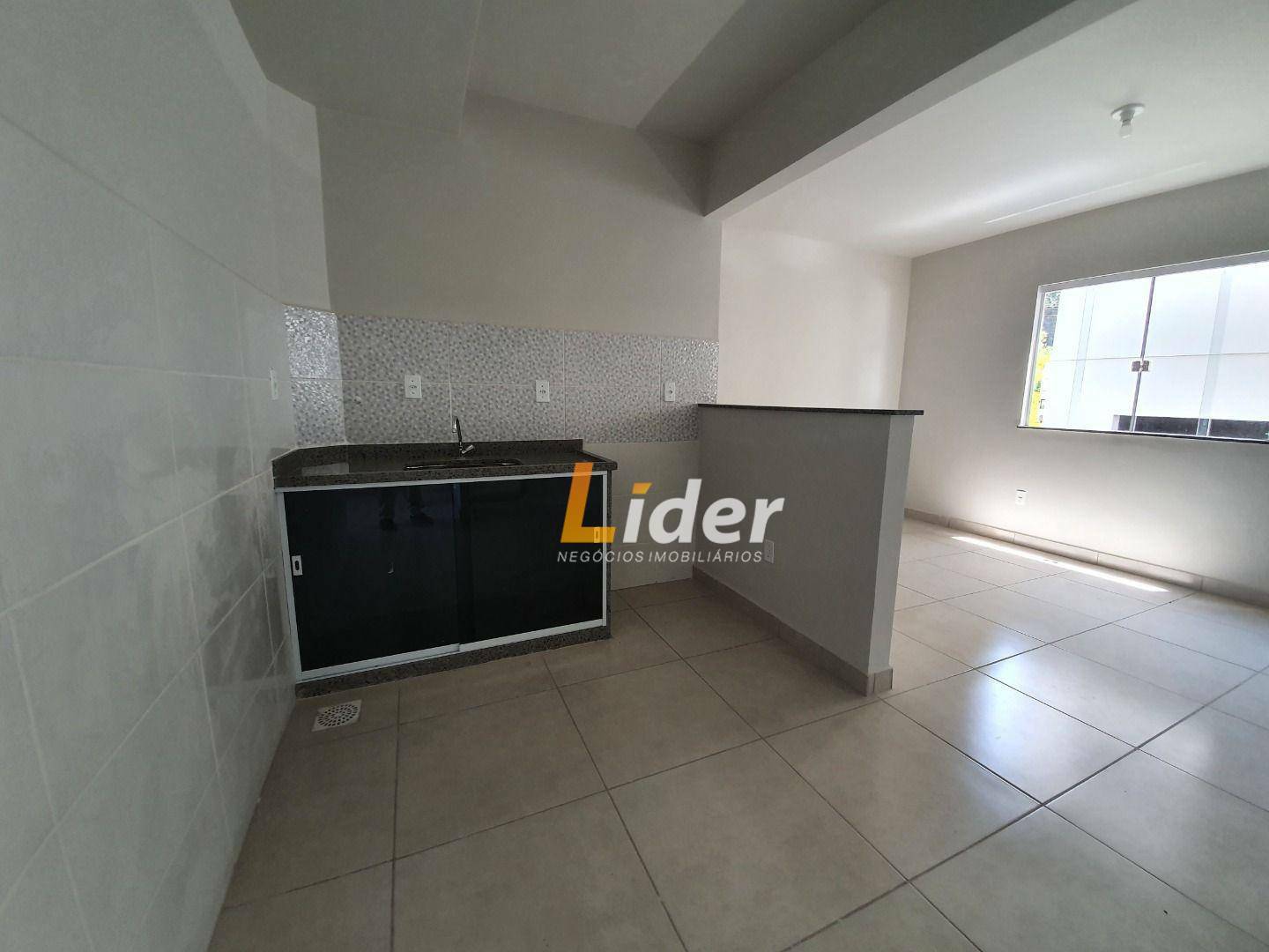 Apartamento para alugar com 2 quartos, 60m² - Foto 1