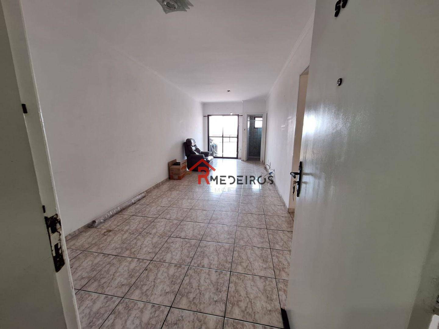 Apartamento à venda com 1 quarto, 60m² - Foto 1