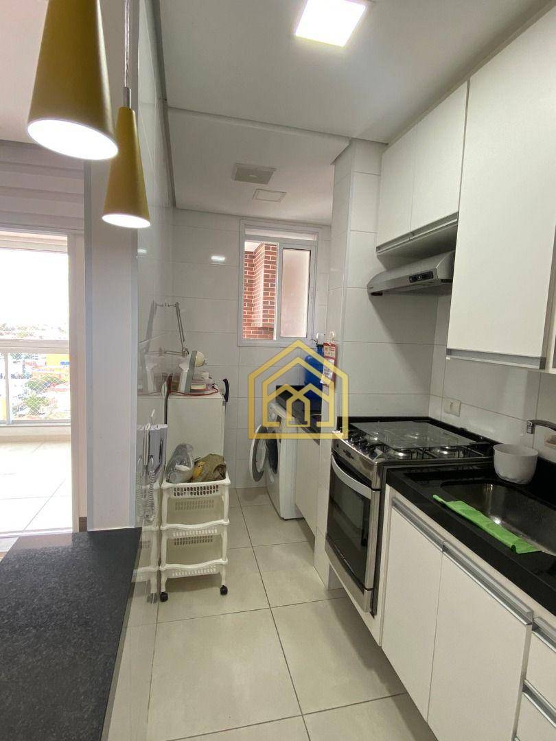 Apartamento à venda com 2 quartos, 72m² - Foto 12