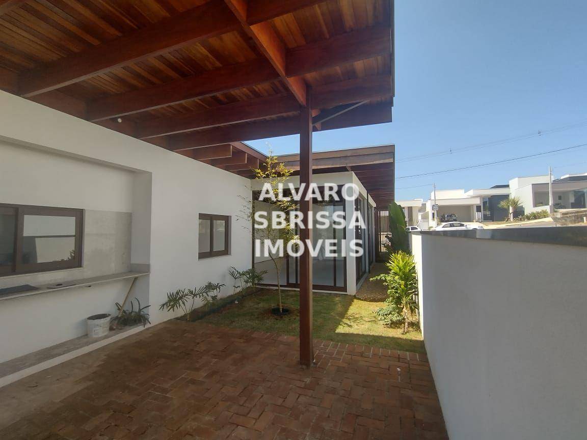 Casa de Condomínio à venda com 3 quartos, 218m² - Foto 34