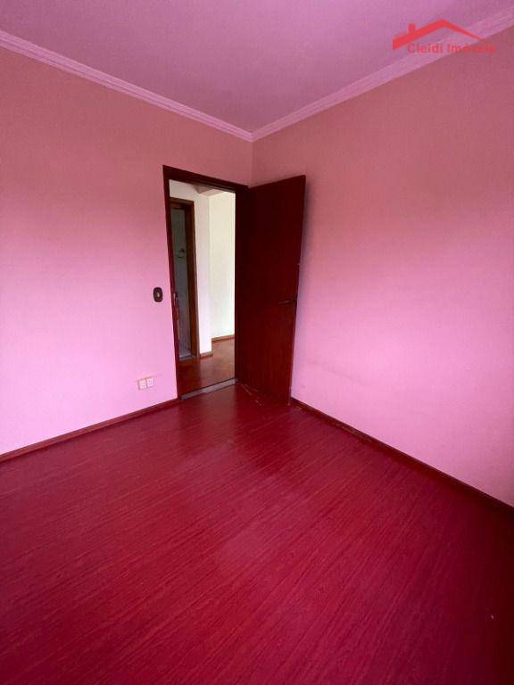 Apartamento à venda com 2 quartos, 68m² - Foto 2