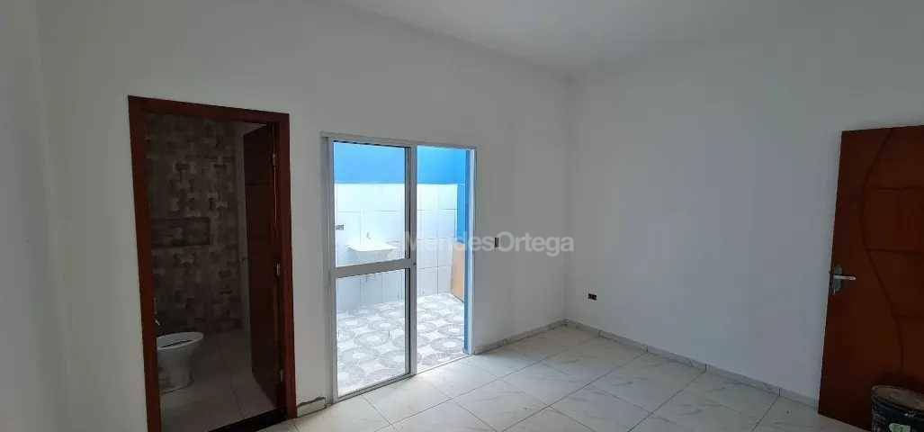 Casa à venda com 2 quartos, 80m² - Foto 4