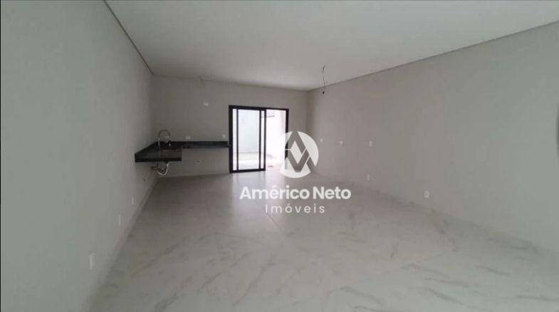 Sobrado à venda com 3 quartos, 220m² - Foto 14