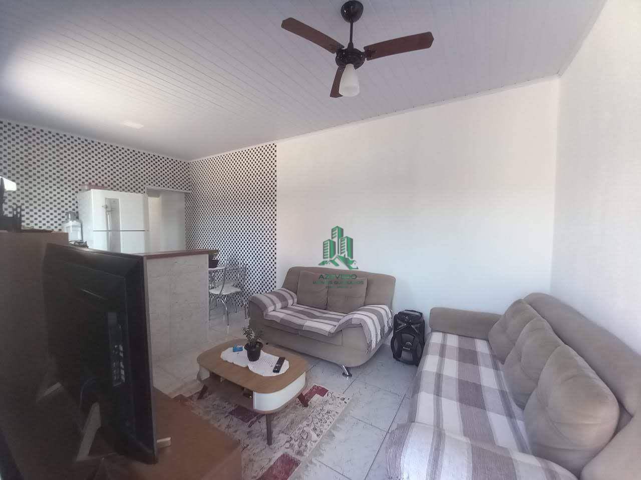 Casa à venda com 1 quarto, 300m² - Foto 1