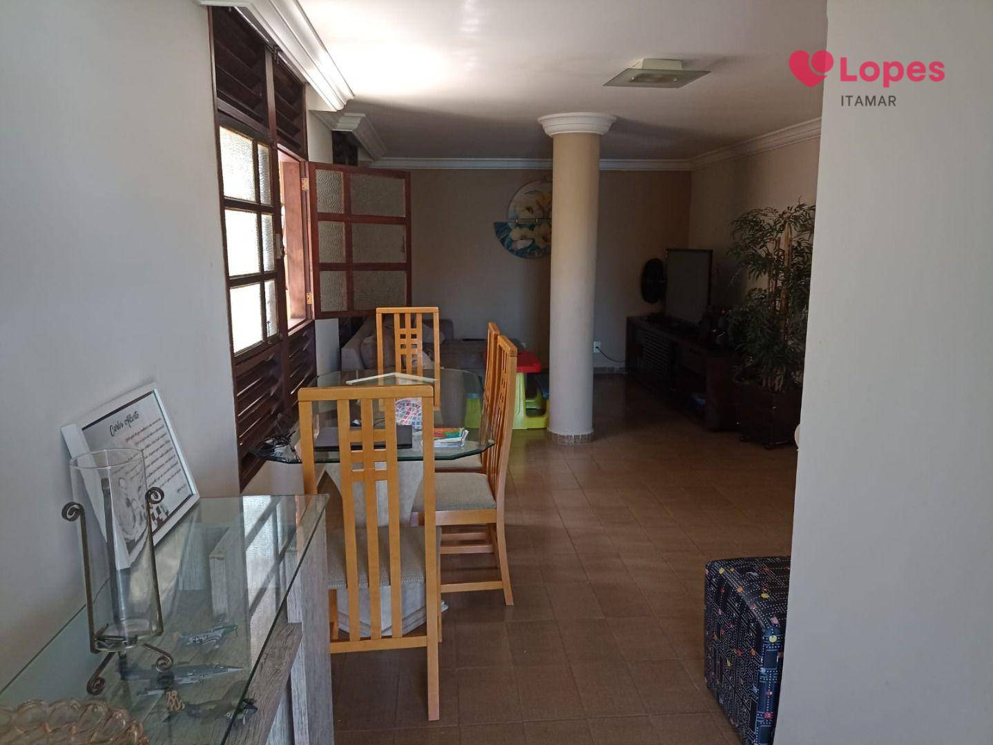 Casa à venda com 3 quartos, 200m² - Foto 6