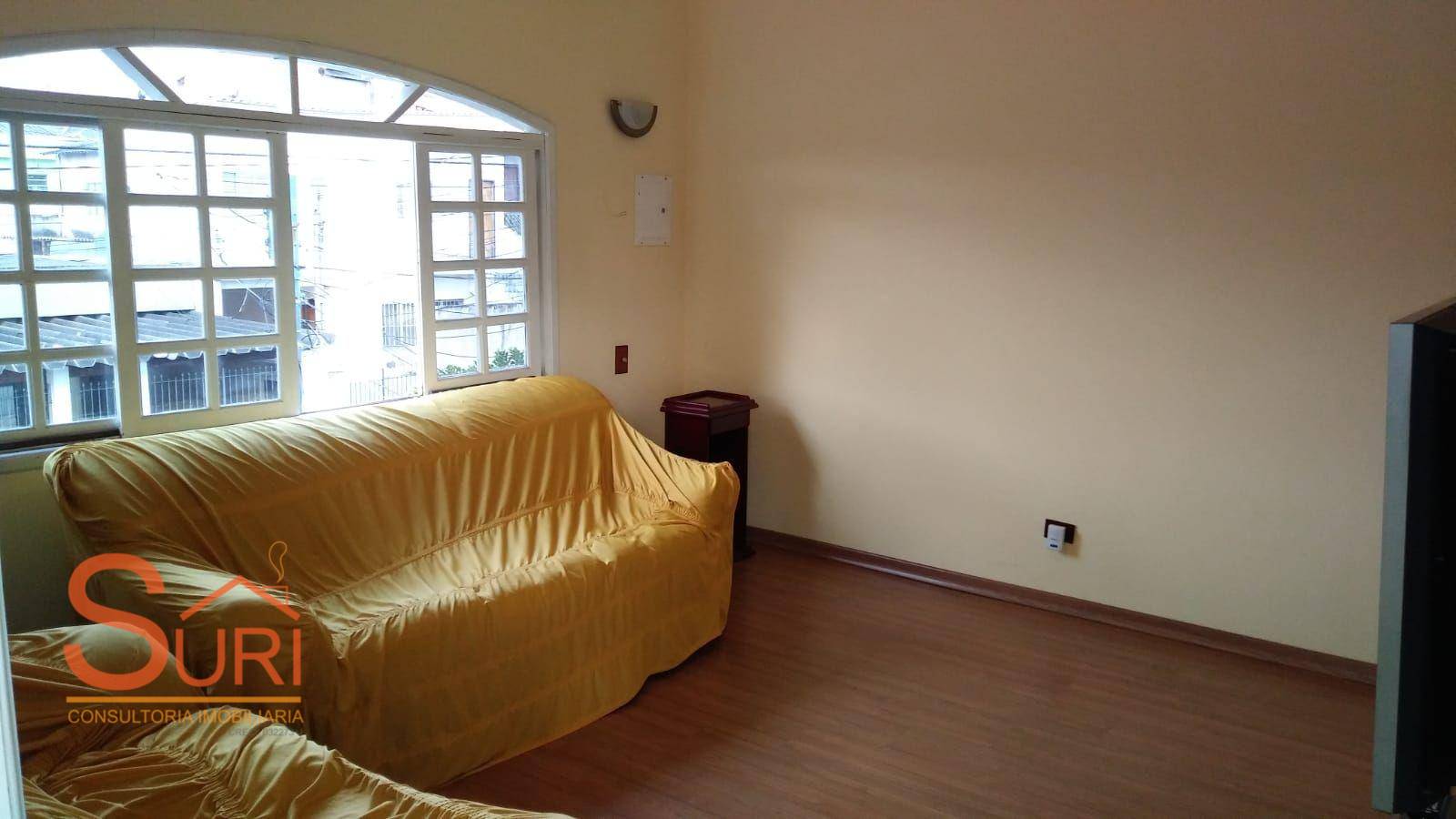 Sobrado à venda com 3 quartos, 200m² - Foto 2